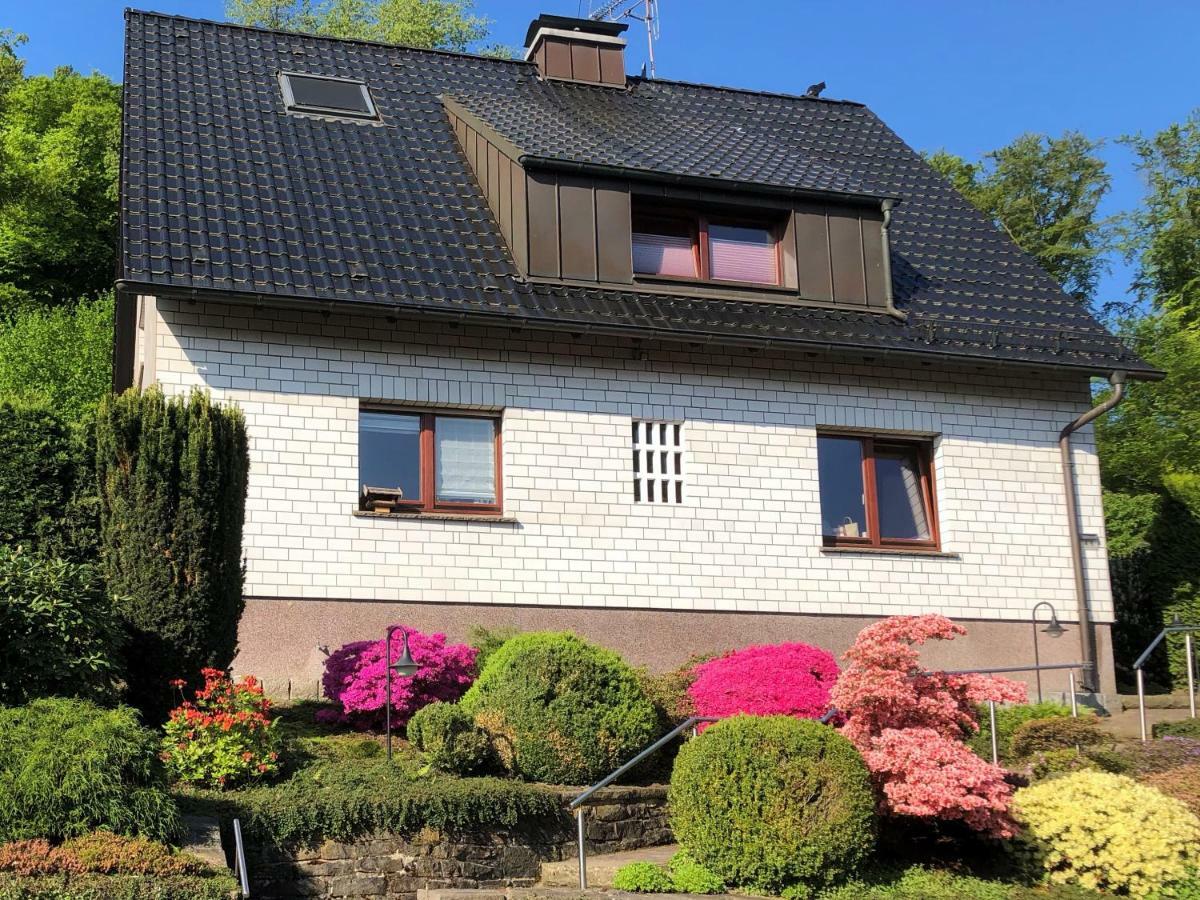 Ferienwohnung Am Waldrand Mit Dachterrasse เวทเทอร์ ภายนอก รูปภาพ